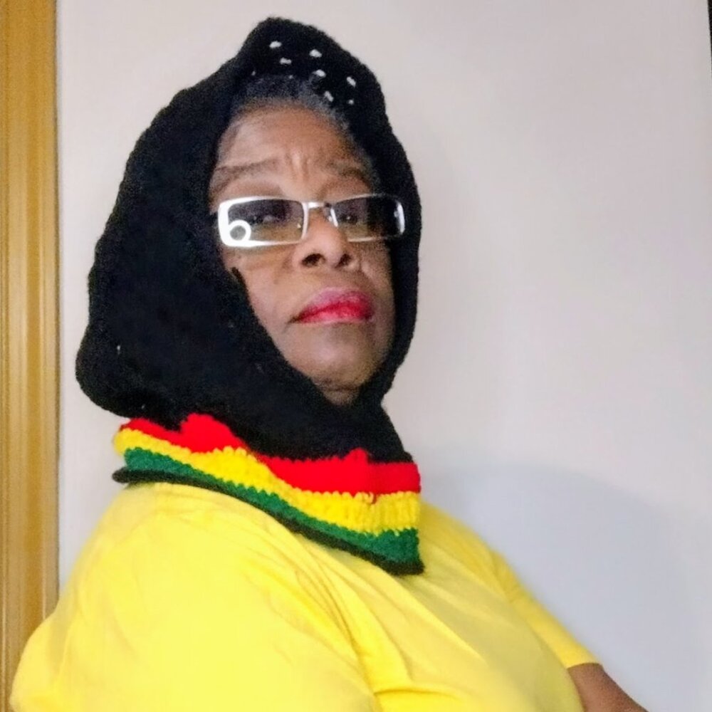 MUCD Signature Scarf hoodie in African colors